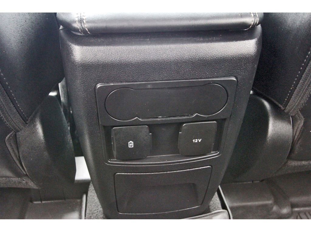 Certified 2023 Ford Explorer XLT w/ Equipment Group 202A RWD image 16