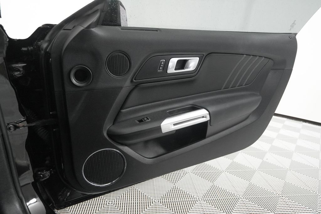 Used 2019 Ford Mustang GT Premium w/ GT Performance Package image 18