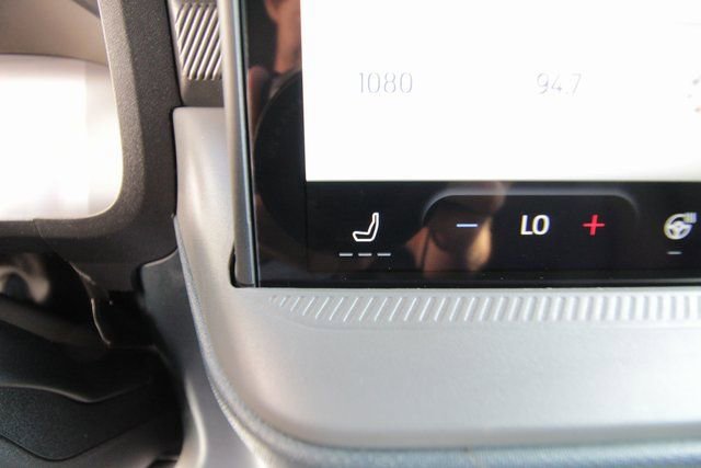 New 2025 Ford Maverick Lariat w/ Black Appearance Package image 25