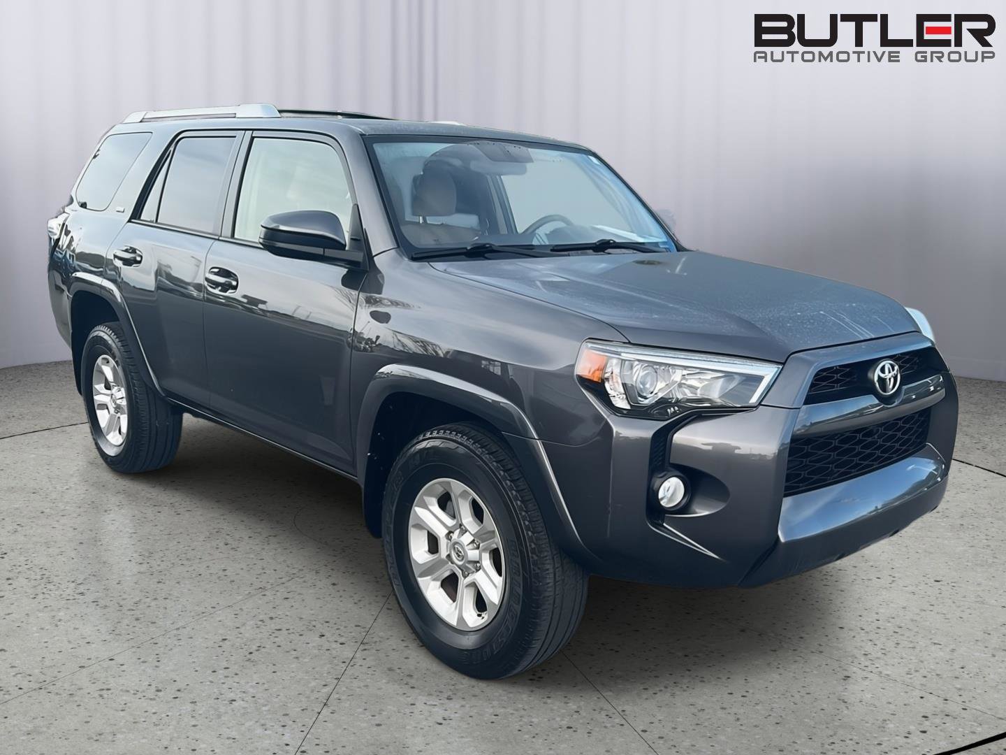 Used 2016 Toyota 4Runner SR5 image 8