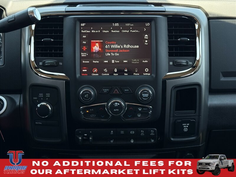 Used 2018 RAM 3500 Big Horn w/ Sport Appearance Group AWD/4WD image 37