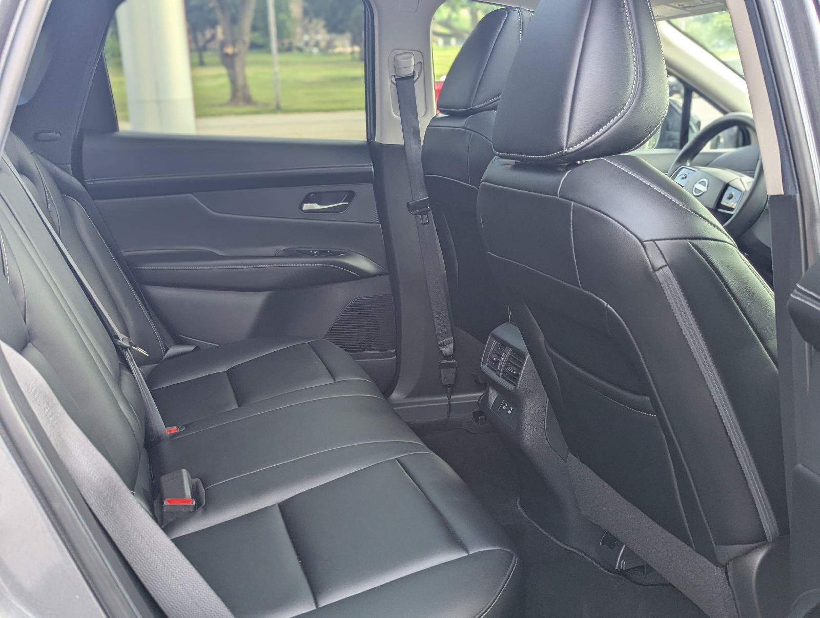 Used 2025 Nissan Murano SL w/ Cargo Package AWD/4WD image 20