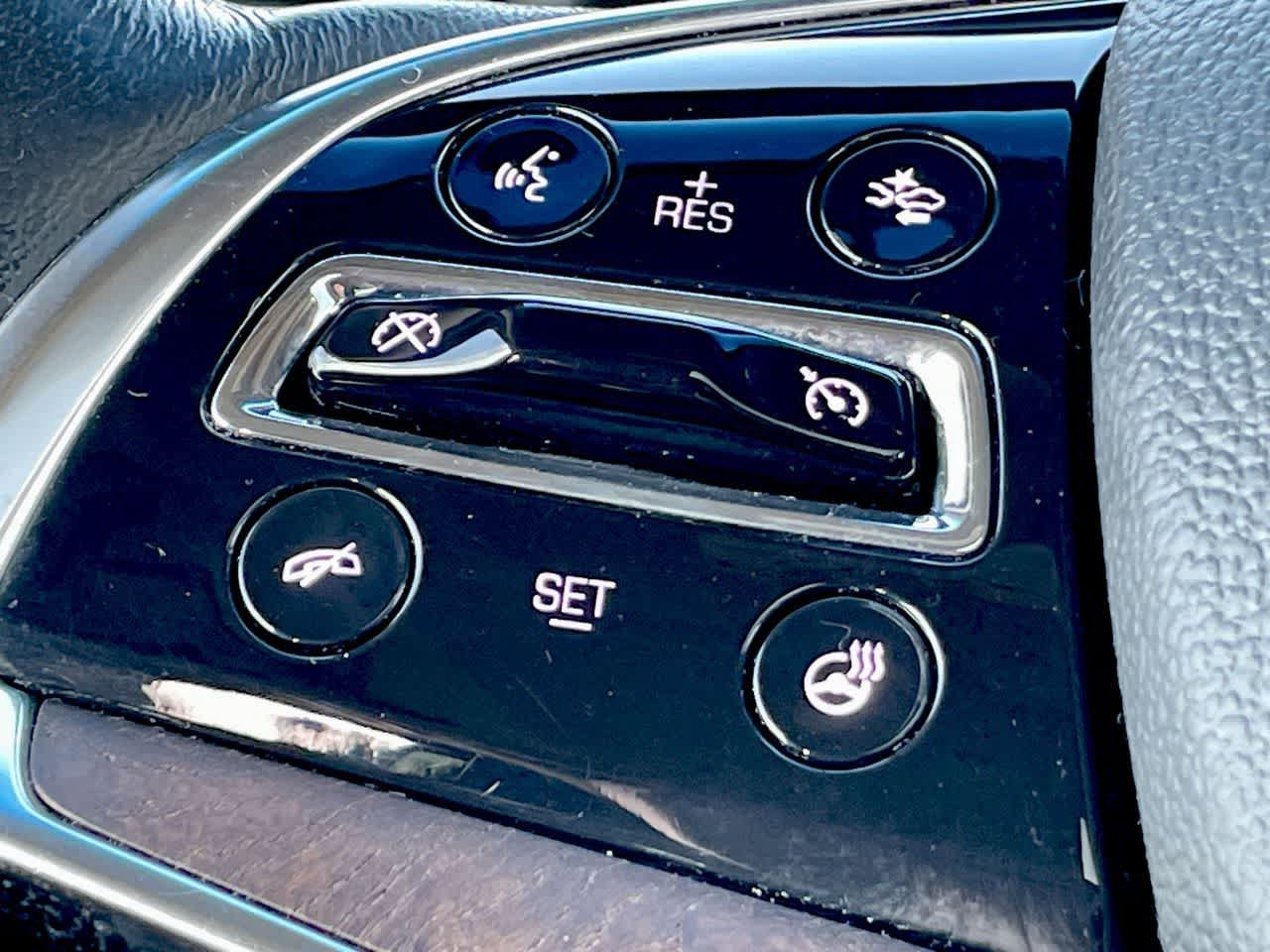 Used 2015 Cadillac Escalade Premium AWD/4WD image 27