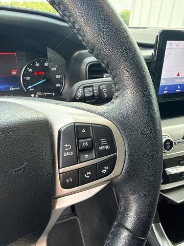Certified 2022 Ford Explorer XLT w/ Equipment Group 202A RWD image 33
