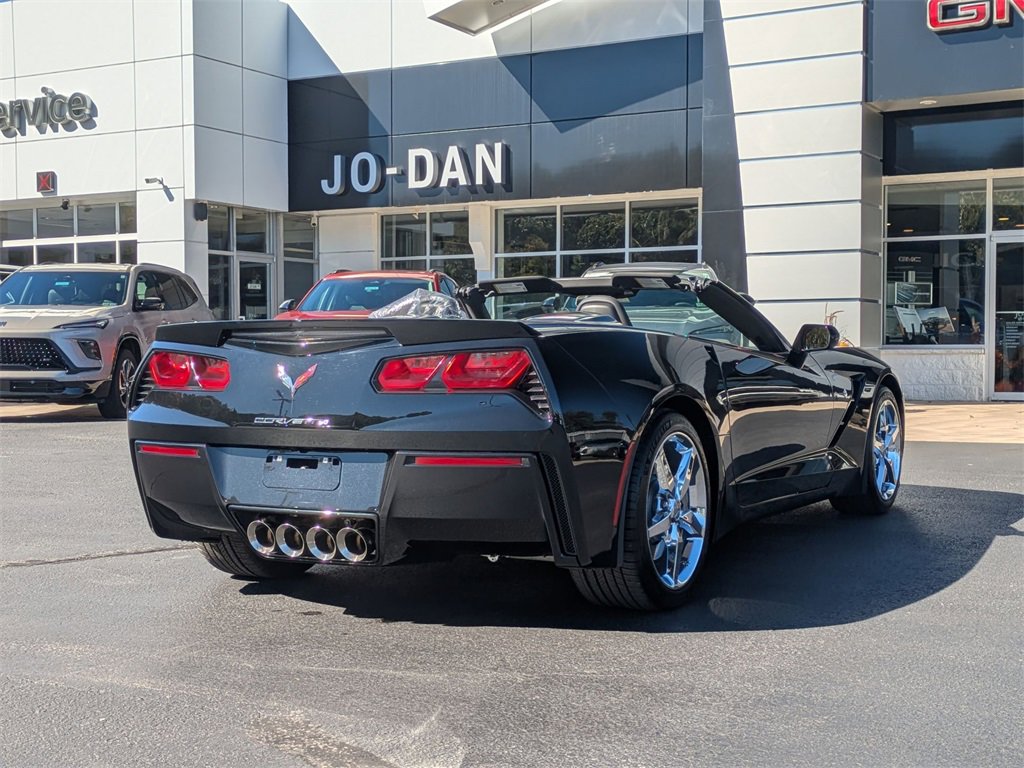 Used 2015 Chevrolet Corvette Stingray w/ Battery Protection Package image 4