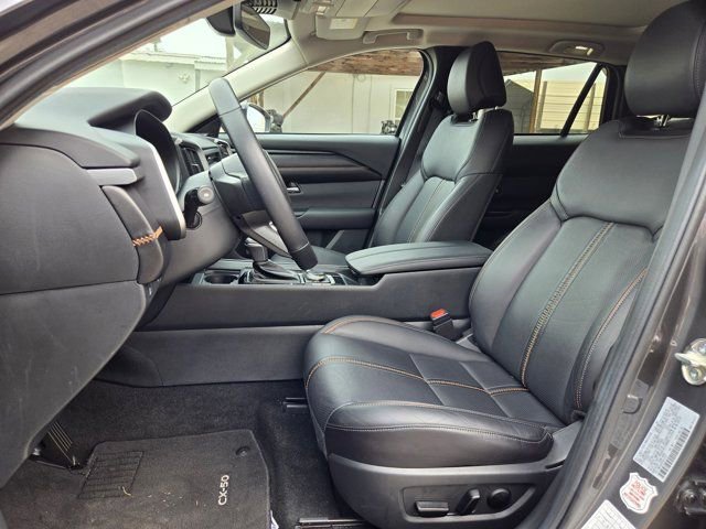 Used 2025 MAZDA CX-50 AWD 2.5 Hybrid w/ Premium Pkg image 23