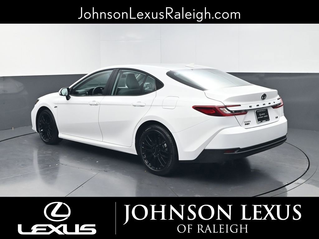 Used 2026 Toyota Camry LE image 7