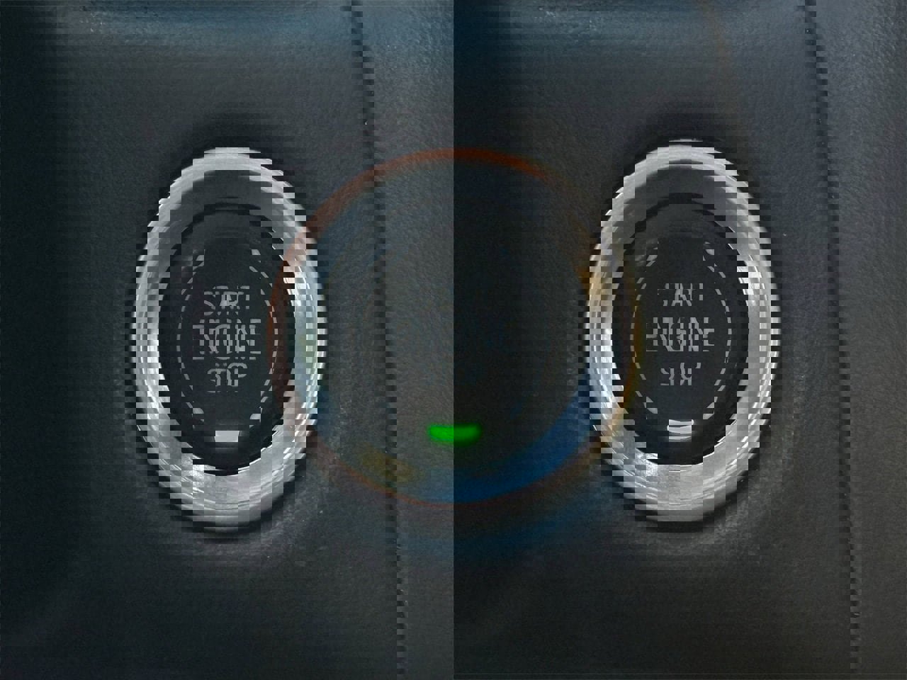 Used 2021 GMC Yukon AT4 w/ AT4 Premium Package image 17