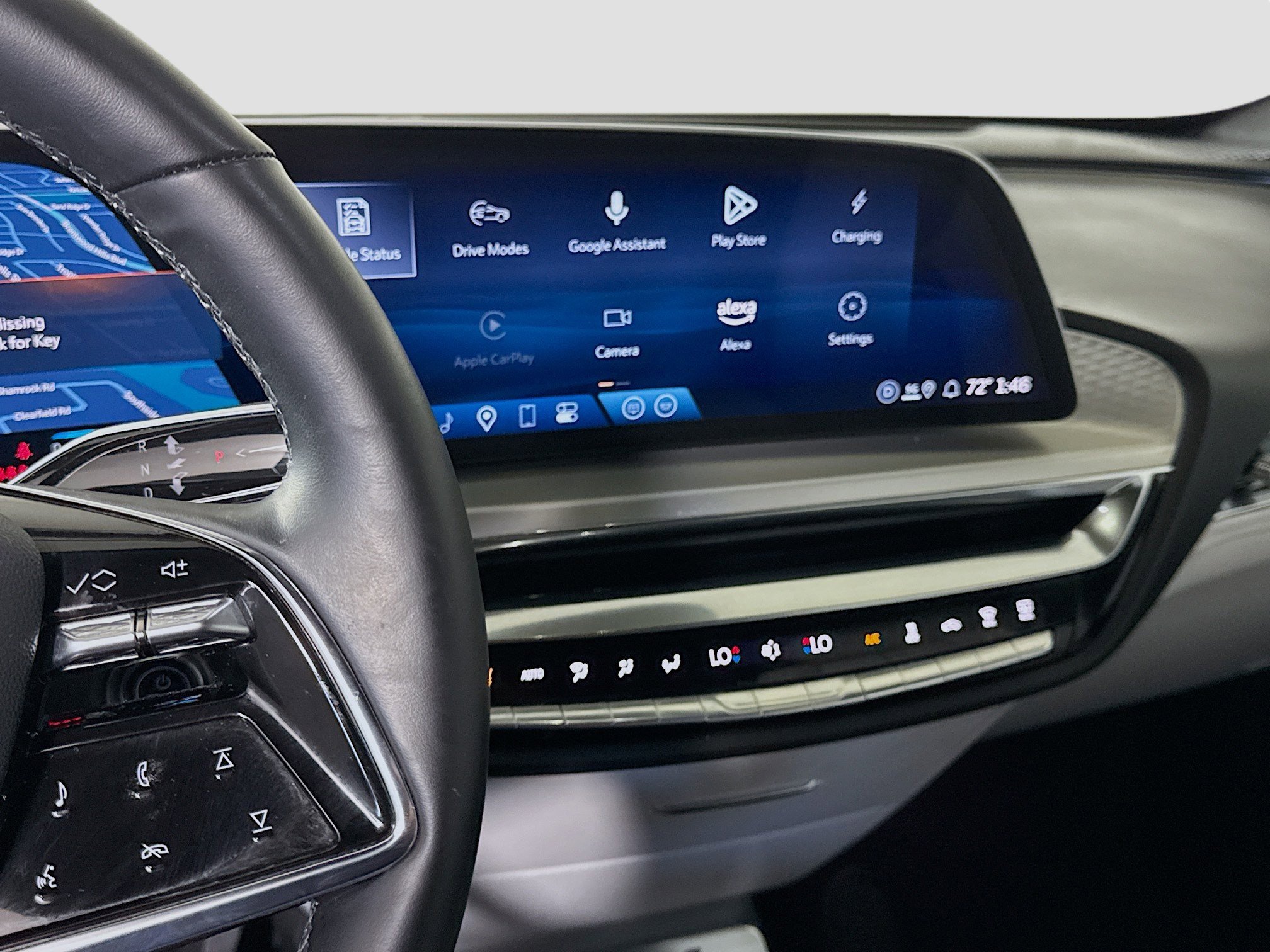 Used 2025 Cadillac Lyriq Luxury w/ LPO, Floor Liner Package image 18