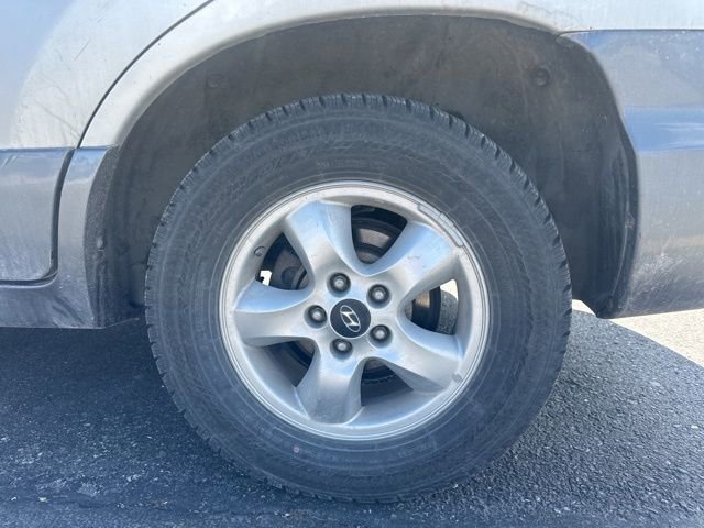 Used 2005 Hyundai Santa Fe GLS AWD/4WD image 18