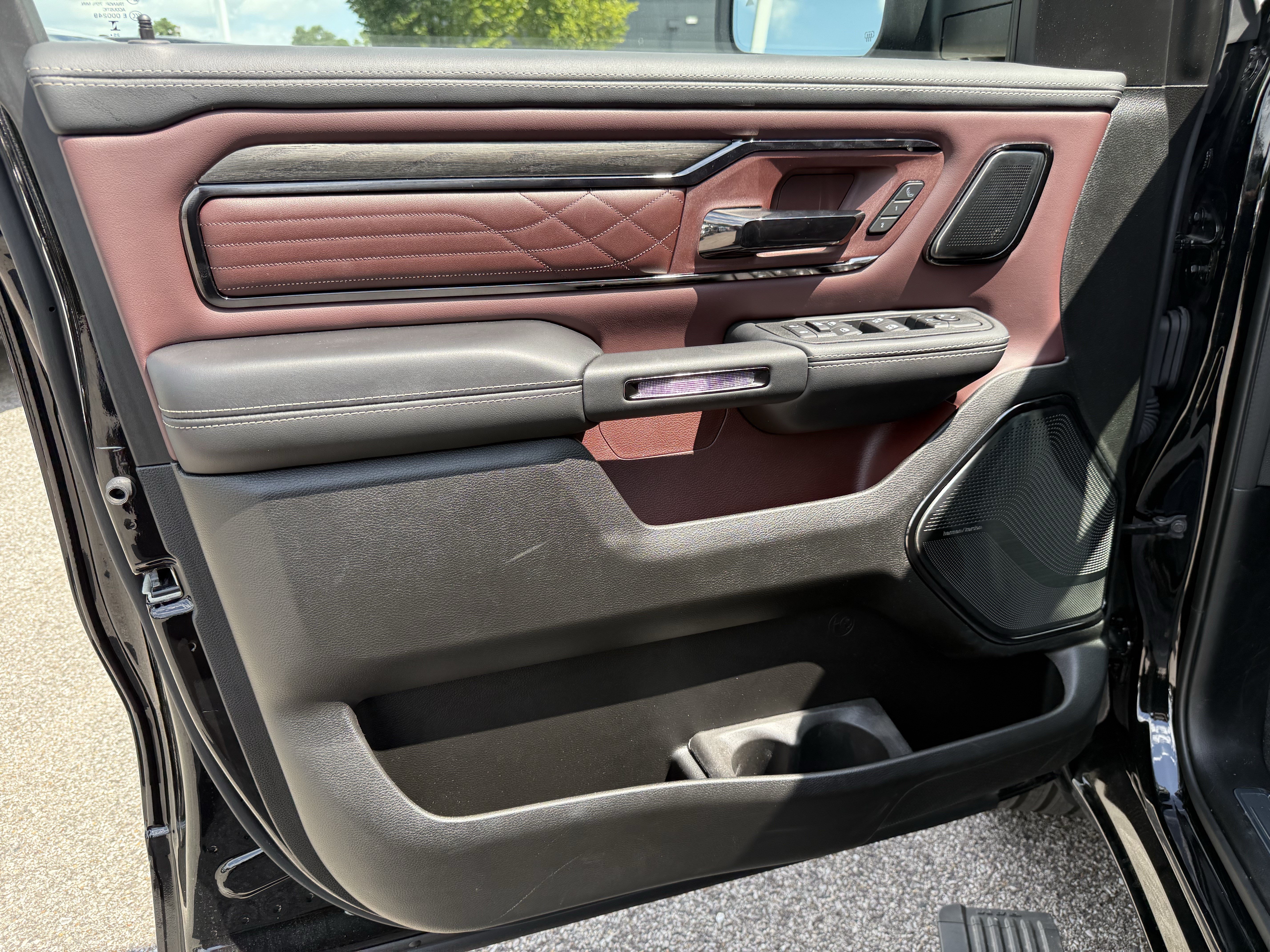 New 2026 RAM 1500 Limited AWD/4WD image 14