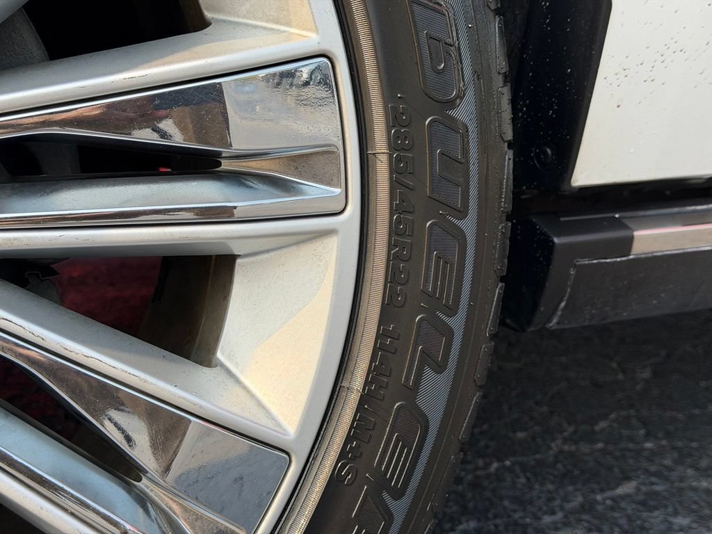 Used 2019 Cadillac Escalade ESV Platinum AWD/4WD image 12