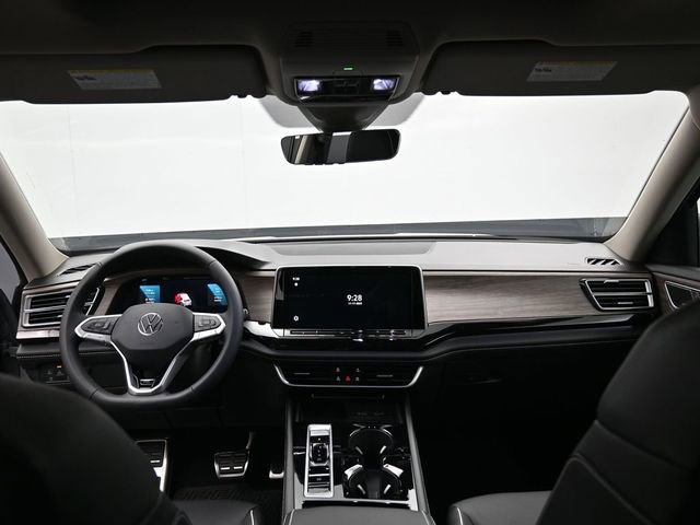 New 2026 Volkswagen Atlas SEL Premium R-Line image 6