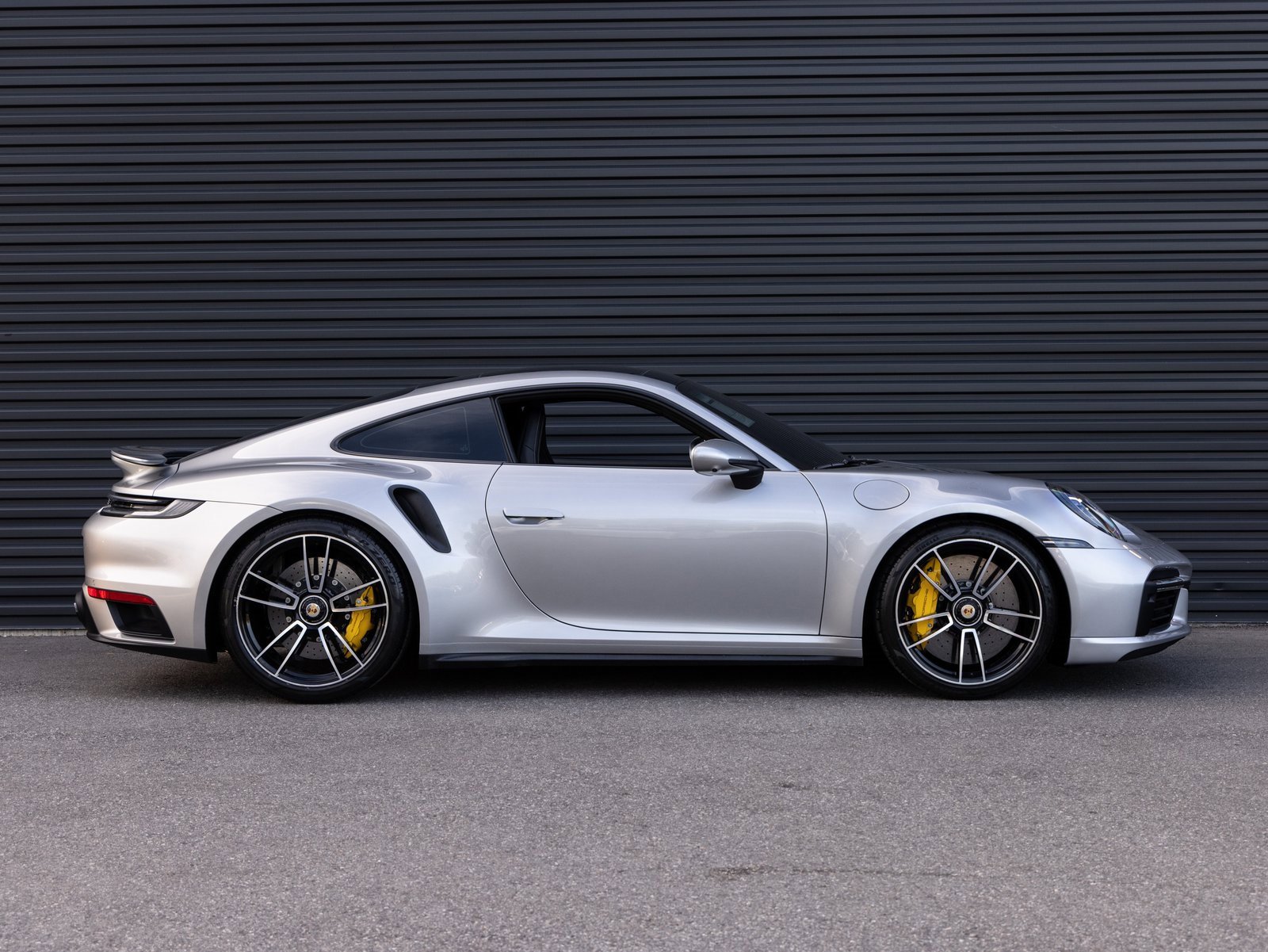 Used 2023 Porsche 911 Turbo S image 8