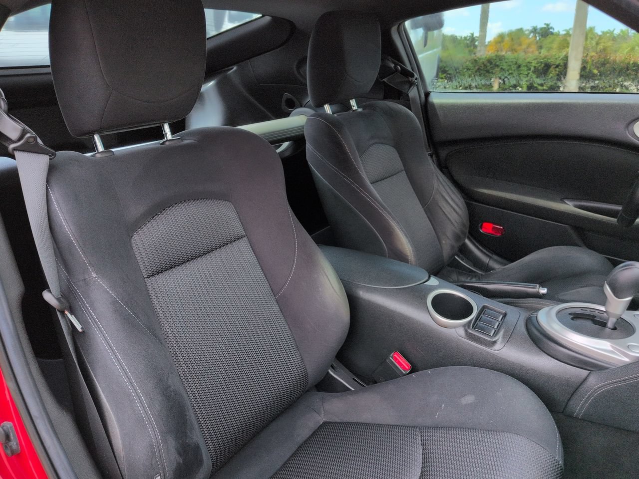 Used 2017 Nissan 370Z Coupe RWD image 14