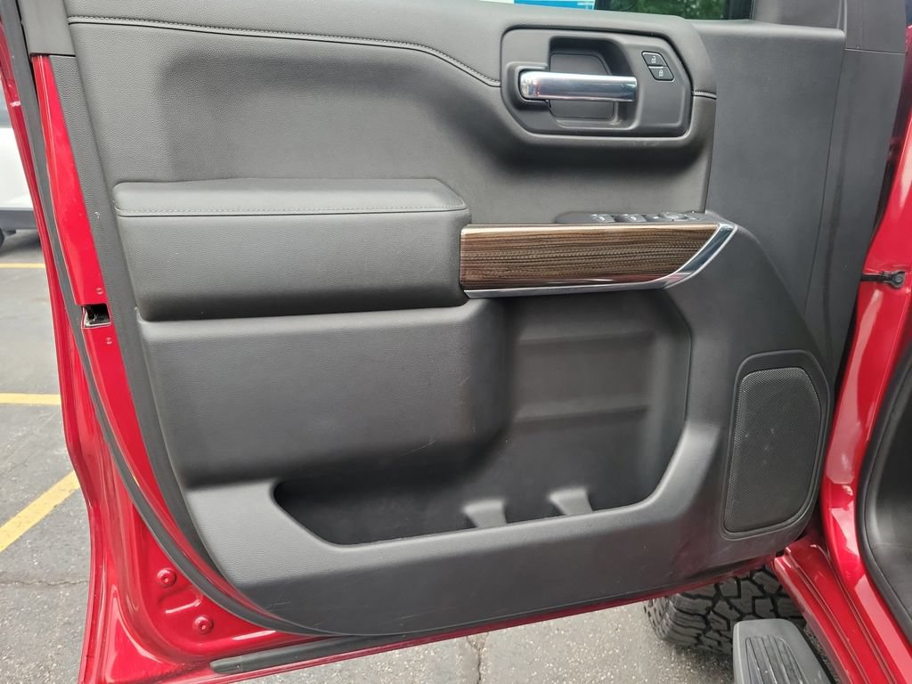Used 2019 Chevrolet Silverado 1500 RST AWD/4WD image 21