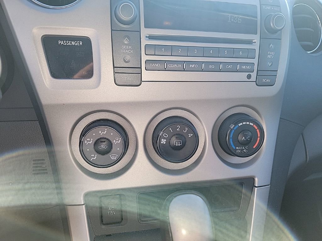 Used 2009 Pontiac Vibe GT image 18