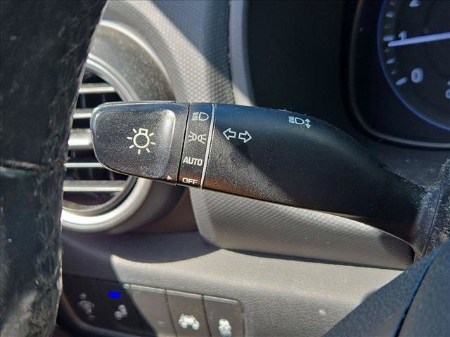 Used 2020 Hyundai Kona SEL FWD image 13