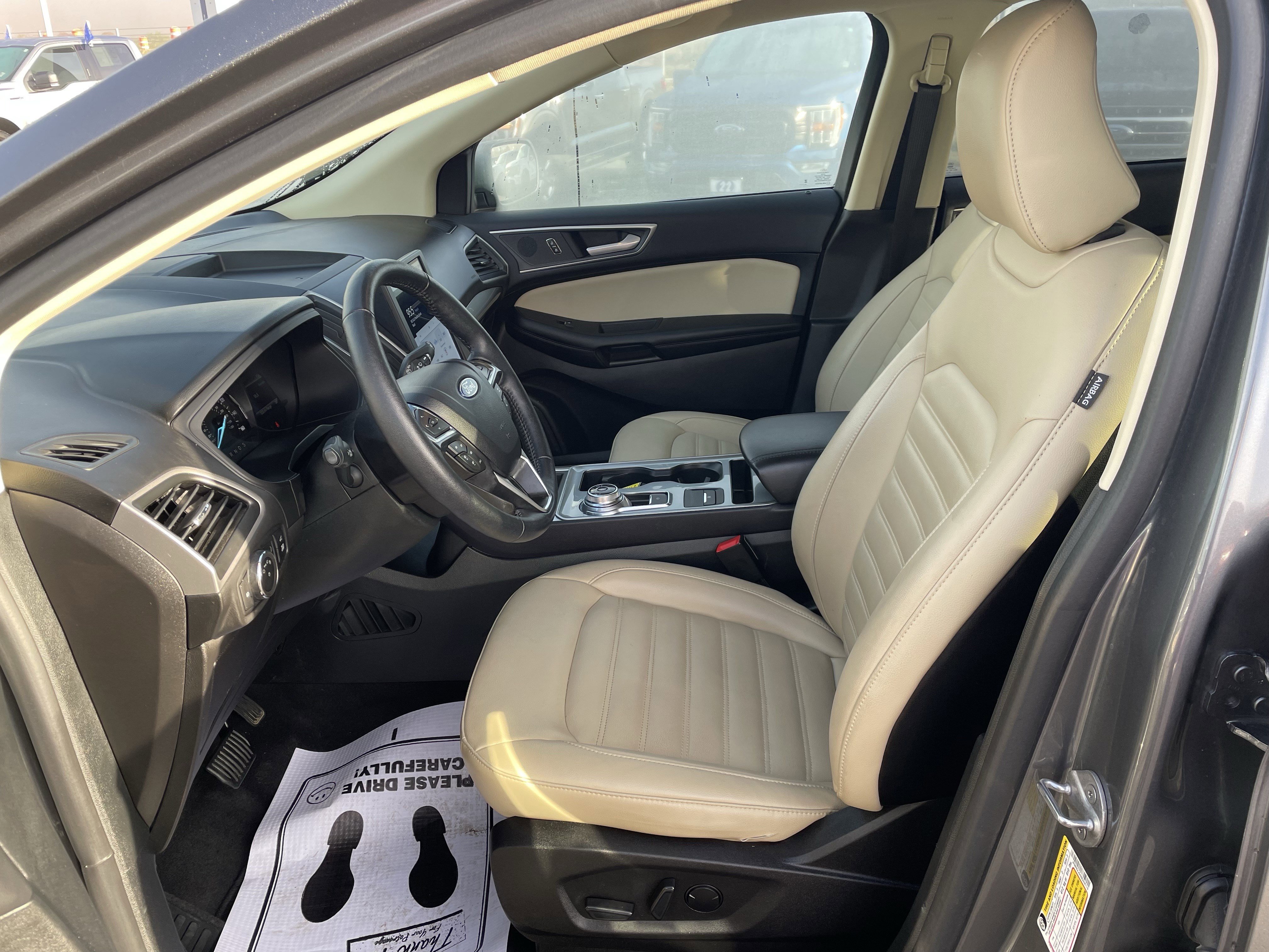 Used 2024 Ford Edge SEL w/ Convenience Package image 15