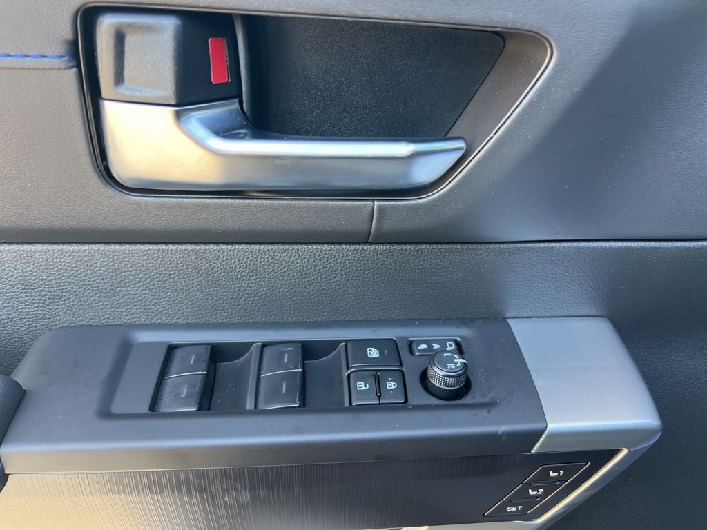 Certified 2025 Toyota Sequoia Platinum image 26