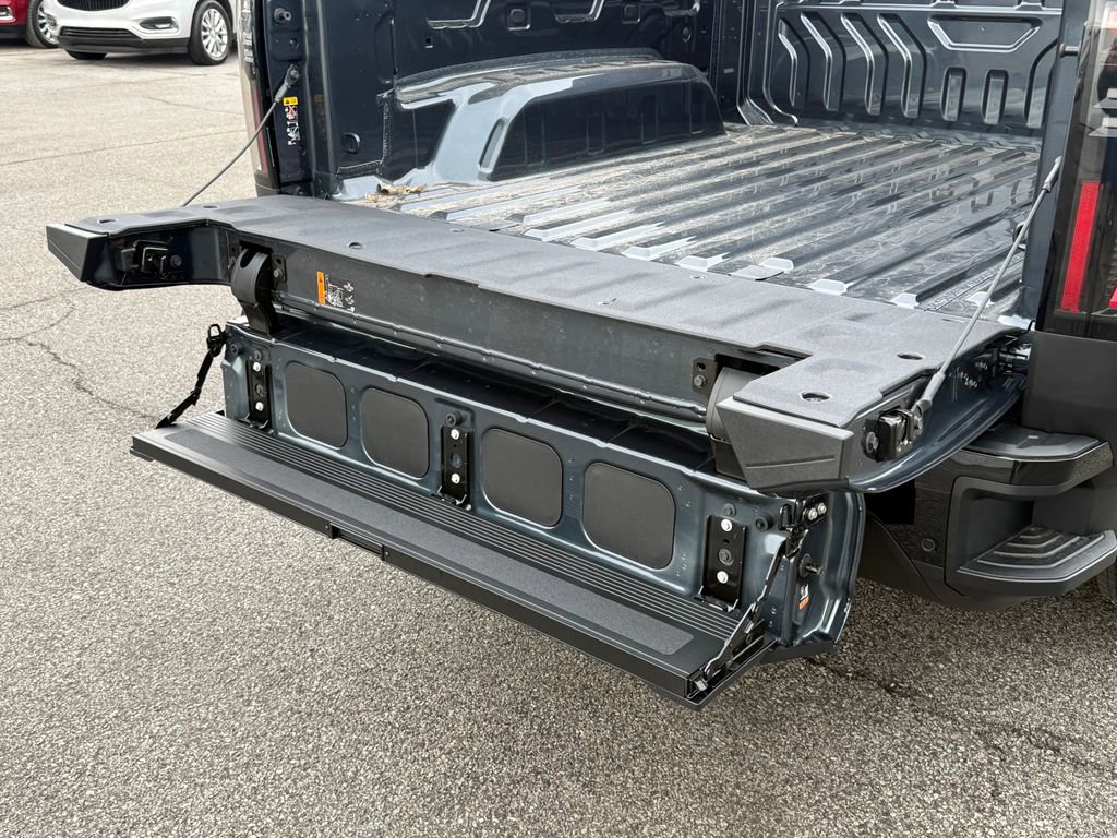New 2026 GMC Sierra EV Elevation AWD/4WD image 6