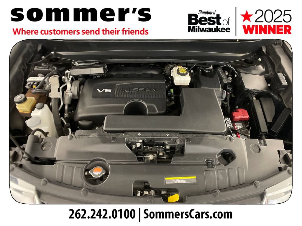 Used 2018 Nissan Pathfinder Platinum AWD/4WD image 20