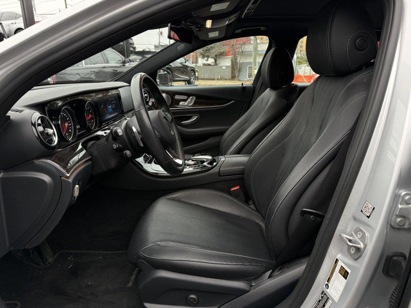 Used 2018 Mercedes-Benz E 300 4MATIC image 16