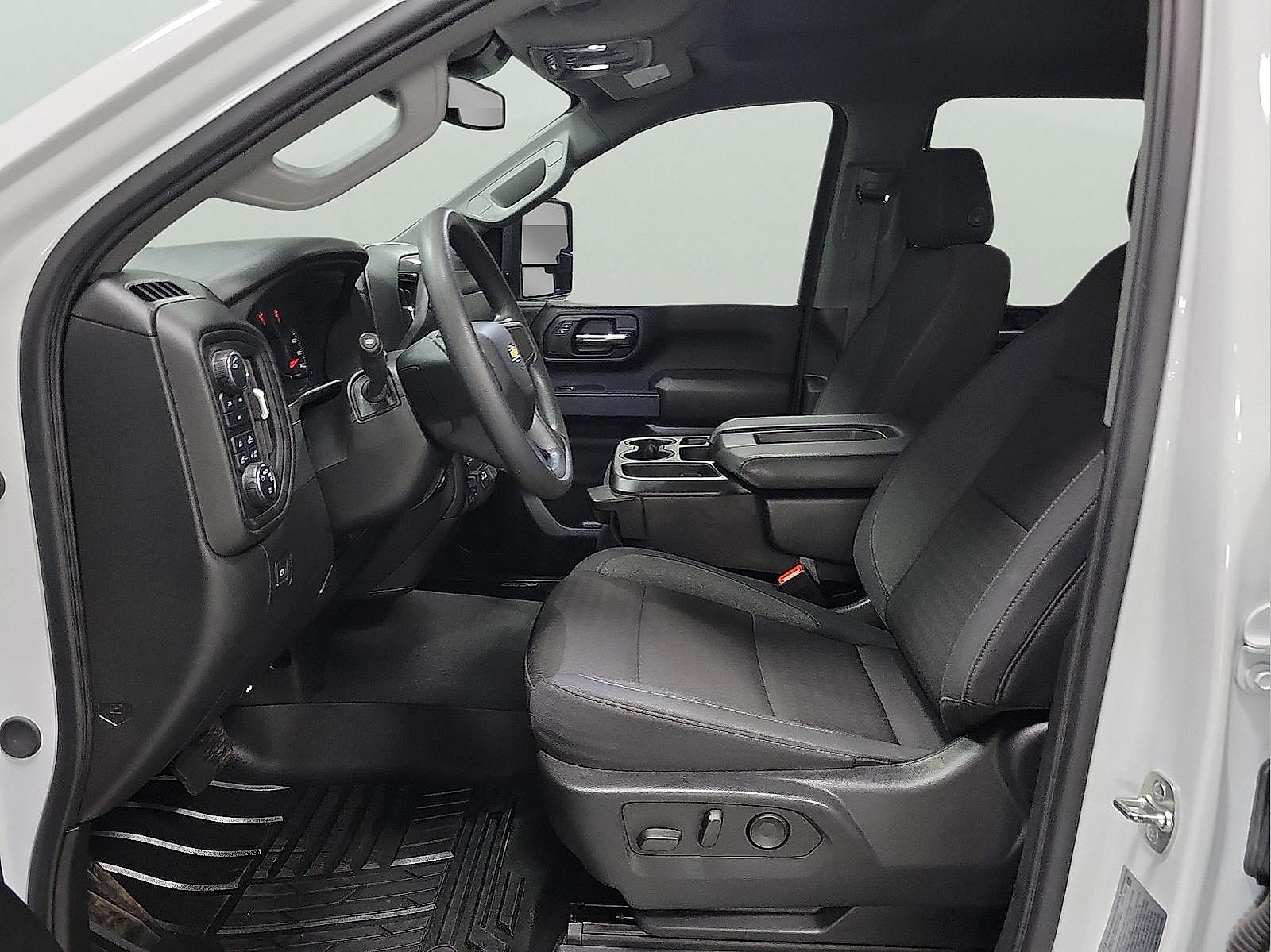 Used 2025 Chevrolet Silverado 2500 Custom w/ Custom Value Package AWD/4WD image 11