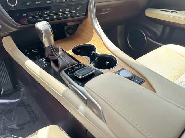 Used 2019 Lexus RX 350L AWD w/ Premium Package image 26