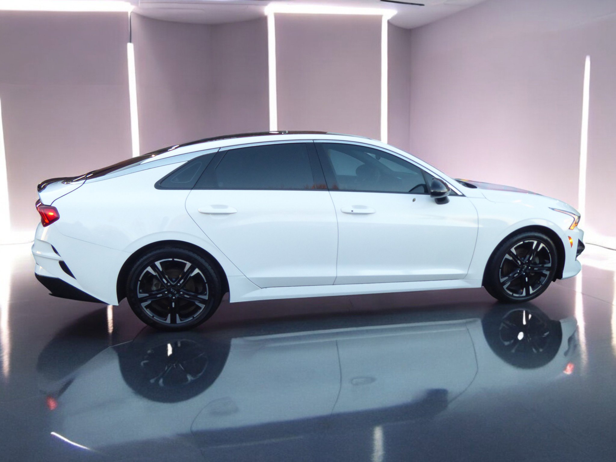 Used 2021 Kia K5 GT-Line w/ GT-Line FWD Premium Package image 7