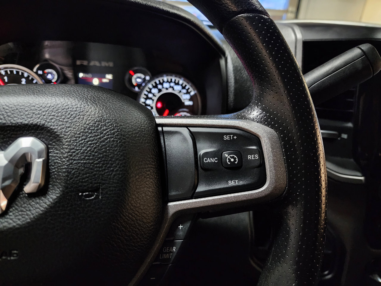 Used 2024 RAM 3500 Tradesman w/ Towing Technology Group image 30