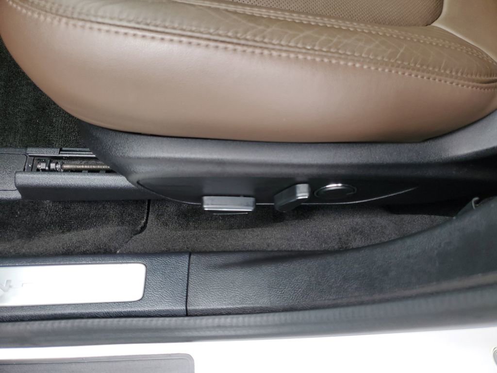 Used 2016 Lincoln MKZ Hybrid w/ Equipment Group 600A Reserve image 23
