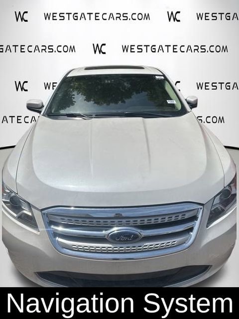 Used 2010 Ford Taurus SHO image 7