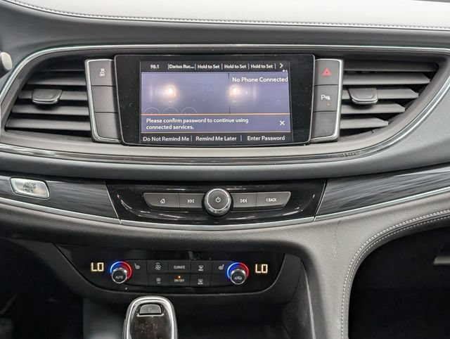 Used 2021 Buick Enclave Preferred FWD image 17