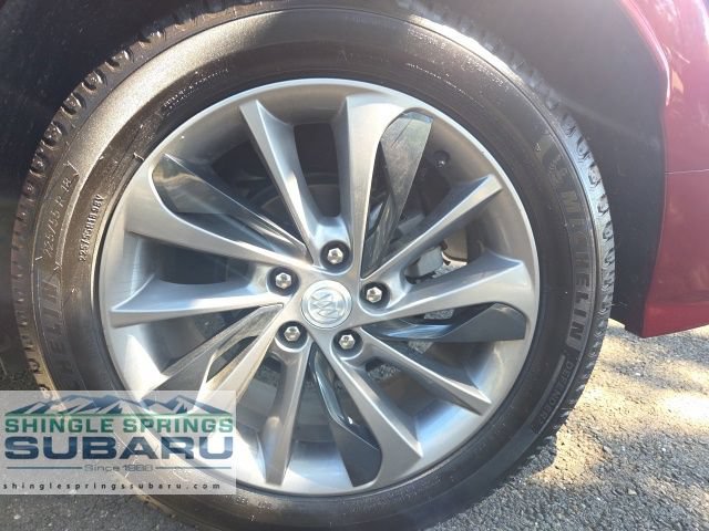 Used 2022 Buick Encore GX Essence w/ Experience Buick Package FWD image 35