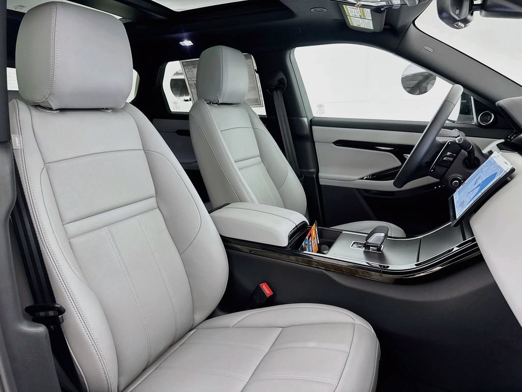 New 2026 Land Rover Range Rover Evoque S AWD/4WD image 29