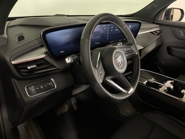 Used 2025 Buick Enclave Preferred image 18