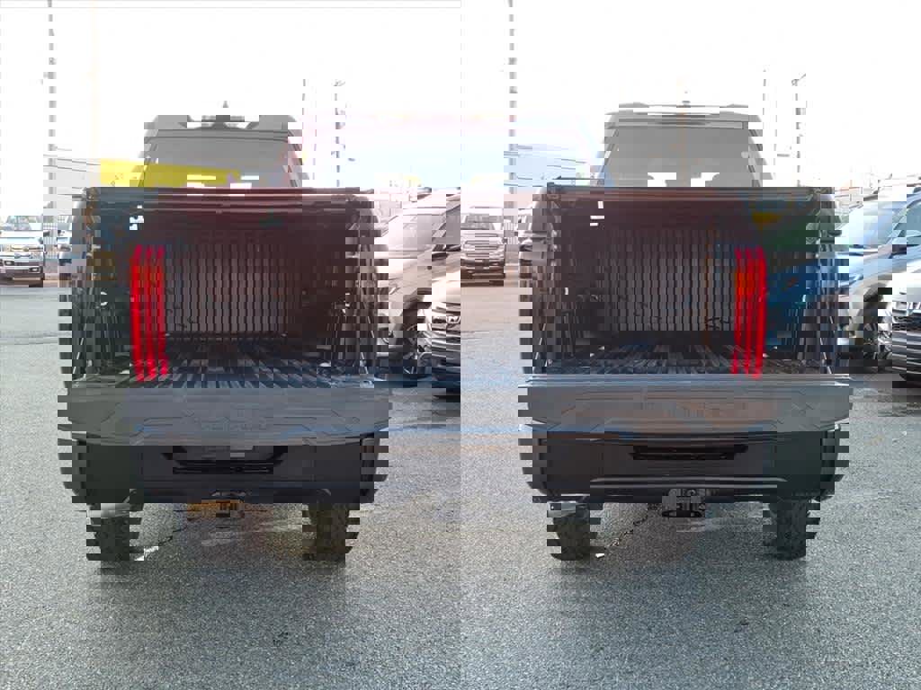 Used 2022 Toyota Tundra SR5 image 5