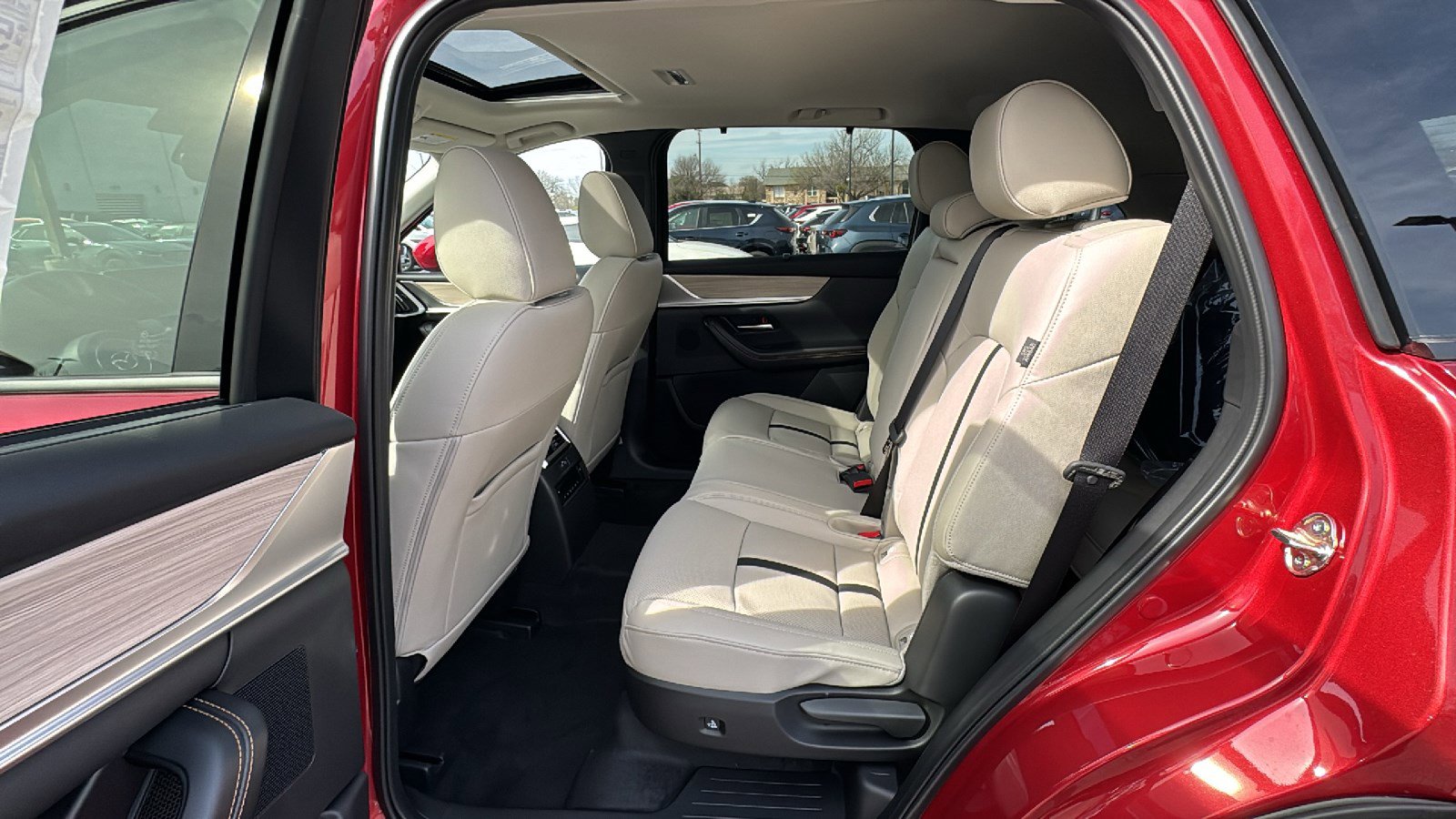 New 2026 MAZDA CX-90 Plug-In Hybrid w/ Preferred image 16