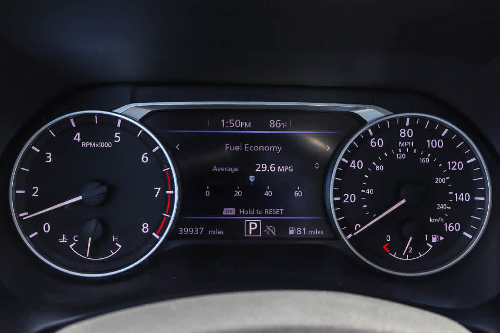 Used 2025 Nissan Sentra SR FWD image 23