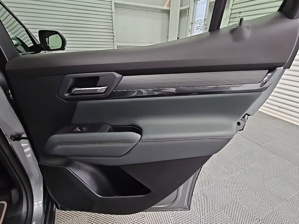 New 2026 GMC Terrain AT4 w/ Convenience Package III AWD/4WD image 38