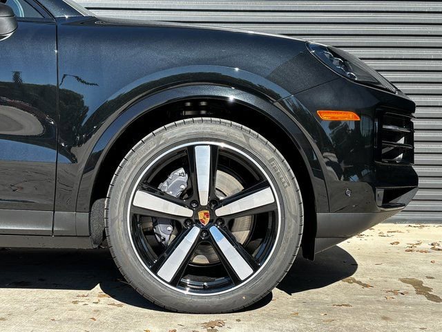 New 2026 Porsche Cayenne Coupe image 11