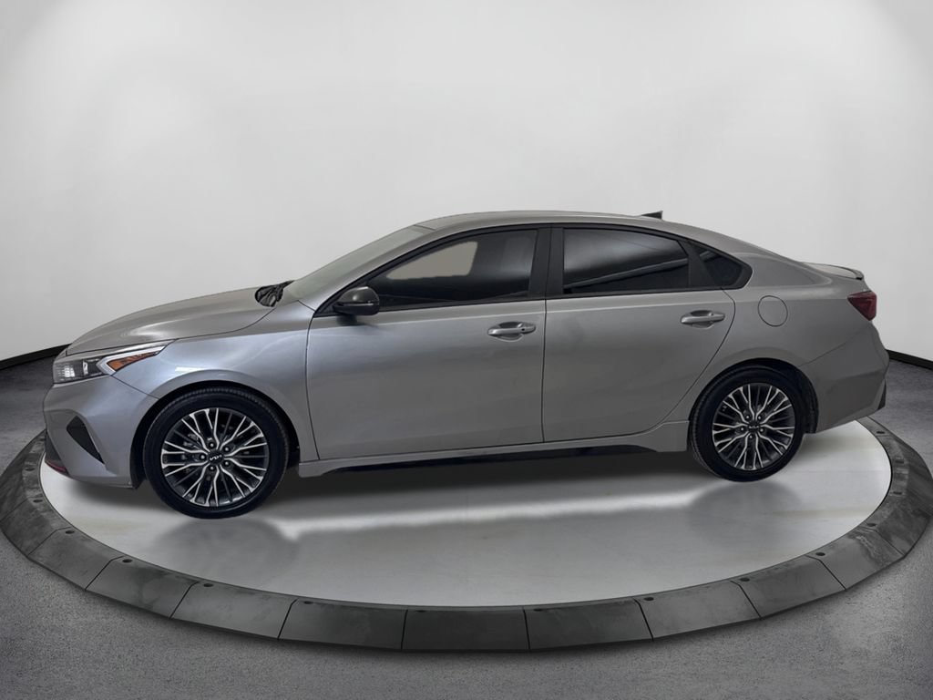 Used 2023 Kia Forte GT-Line FWD image 9