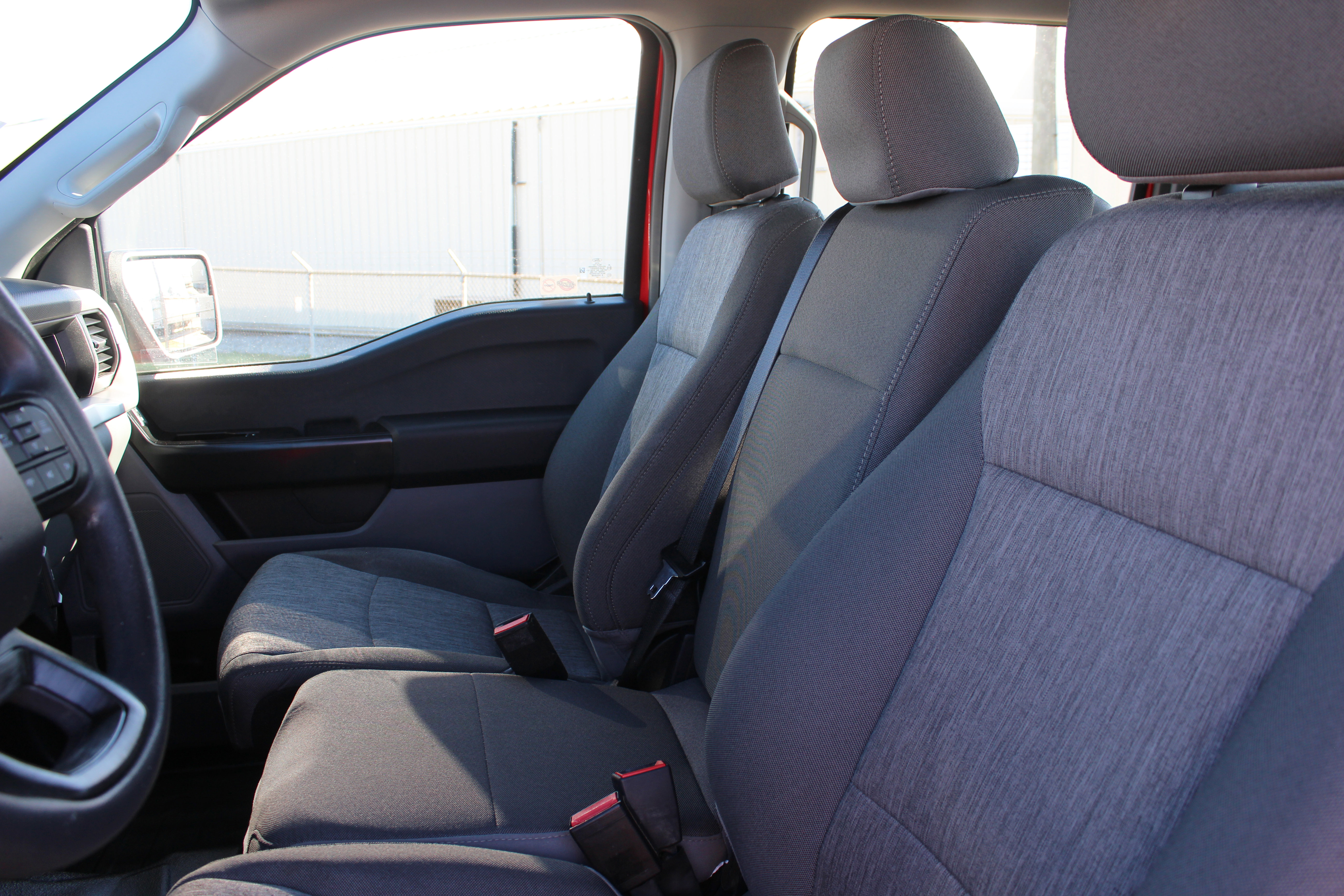 Used 2022 Ford F150 XL image 24