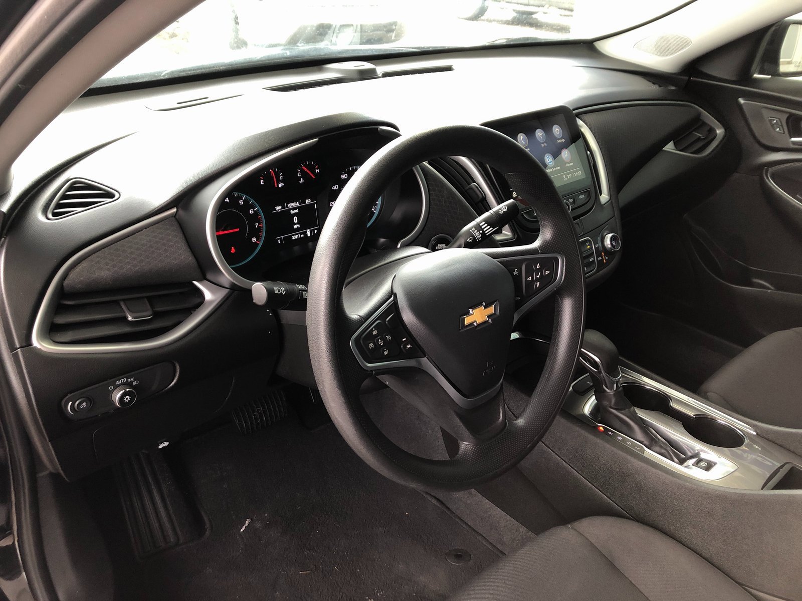 Used 2023 Chevrolet Malibu LT image 16