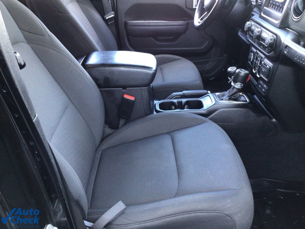 Used 2022 Jeep Wrangler Unlimited Sport image 9