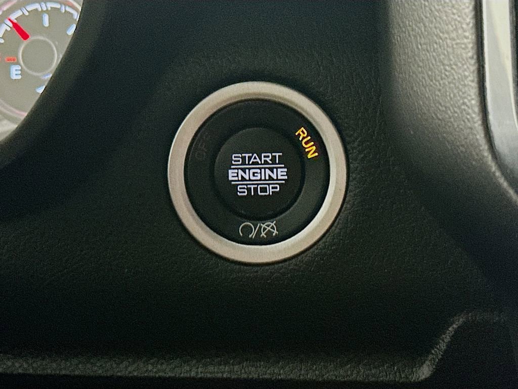 Used 2024 RAM 2500 Laramie w/ Sport Appearance Package image 27