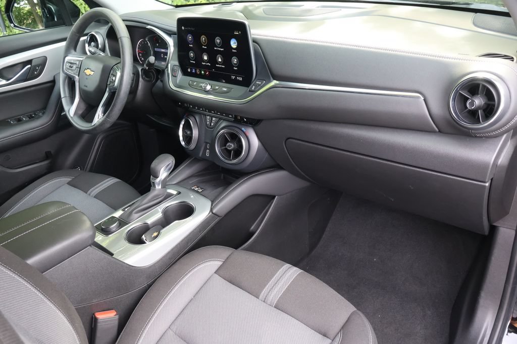 Used 2023 Chevrolet Blazer LT w/ Convenience Package FWD image 40