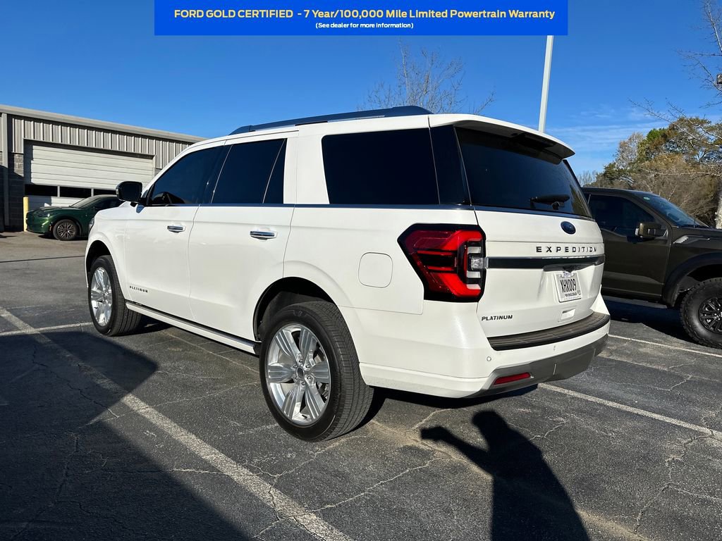 Used 2022 Ford Expedition Platinum image 3