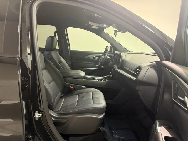 Certified 2025 Chevrolet Traverse LT image 29